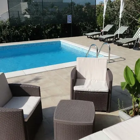 Gasthof Danijela Rab 3*