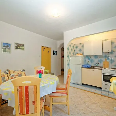 Danijela Rab 3* Barbat na Rabu