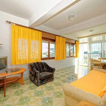 Danijela Rab 3* Barbat na Rabu